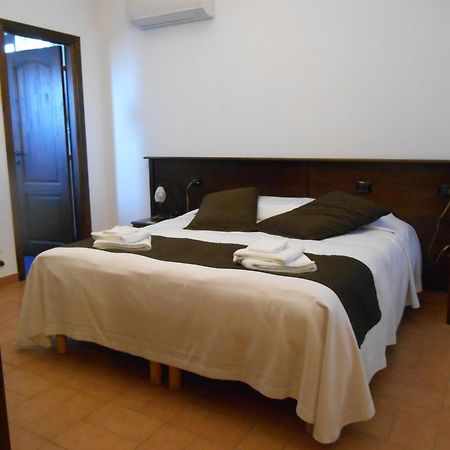 Bed & Breakfast Giardini Di Marzo Lecce Zewnętrze zdjęcie