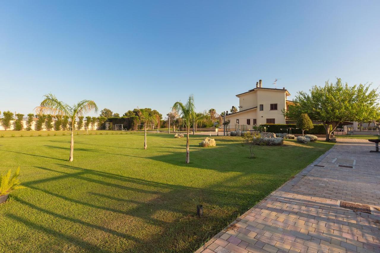 Bed & Breakfast Giardini Di Marzo Lecce Zewnętrze zdjęcie