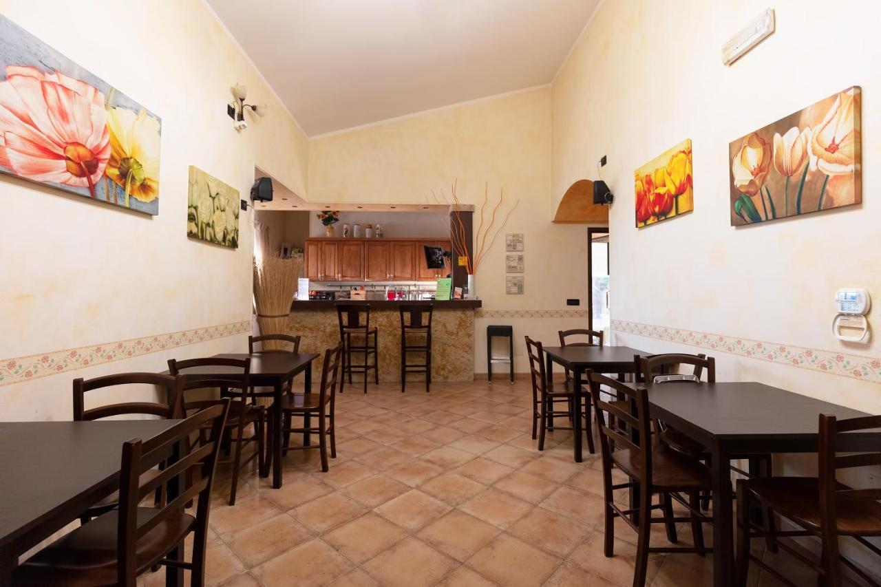 Bed & Breakfast Giardini Di Marzo Lecce Zewnętrze zdjęcie