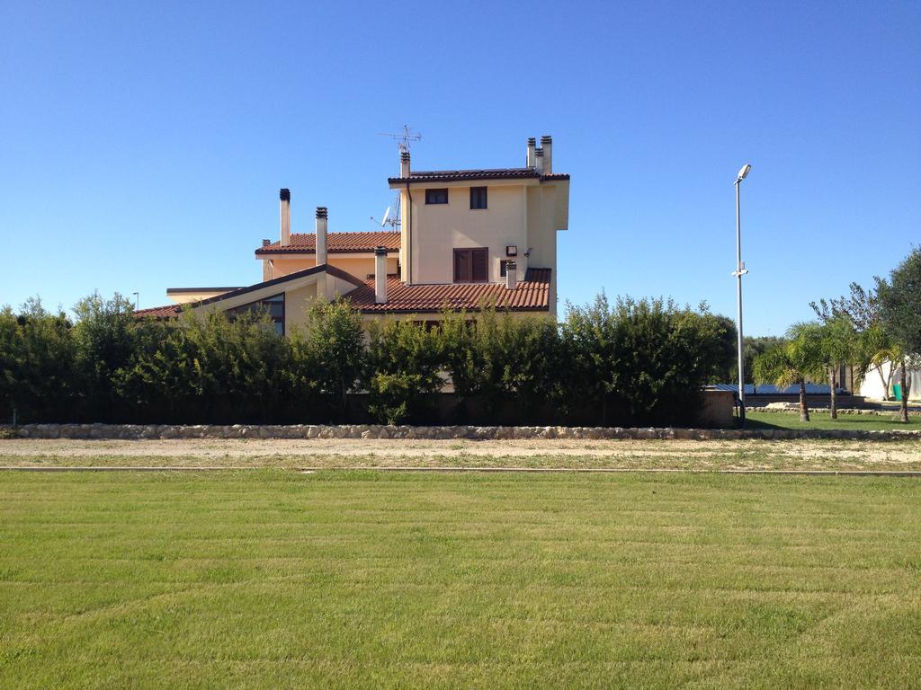 Bed & Breakfast Giardini Di Marzo Lecce Zewnętrze zdjęcie