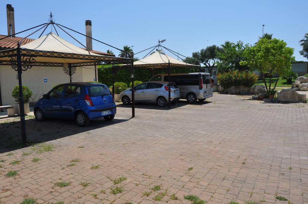 Bed & Breakfast Giardini Di Marzo Lecce Zewnętrze zdjęcie