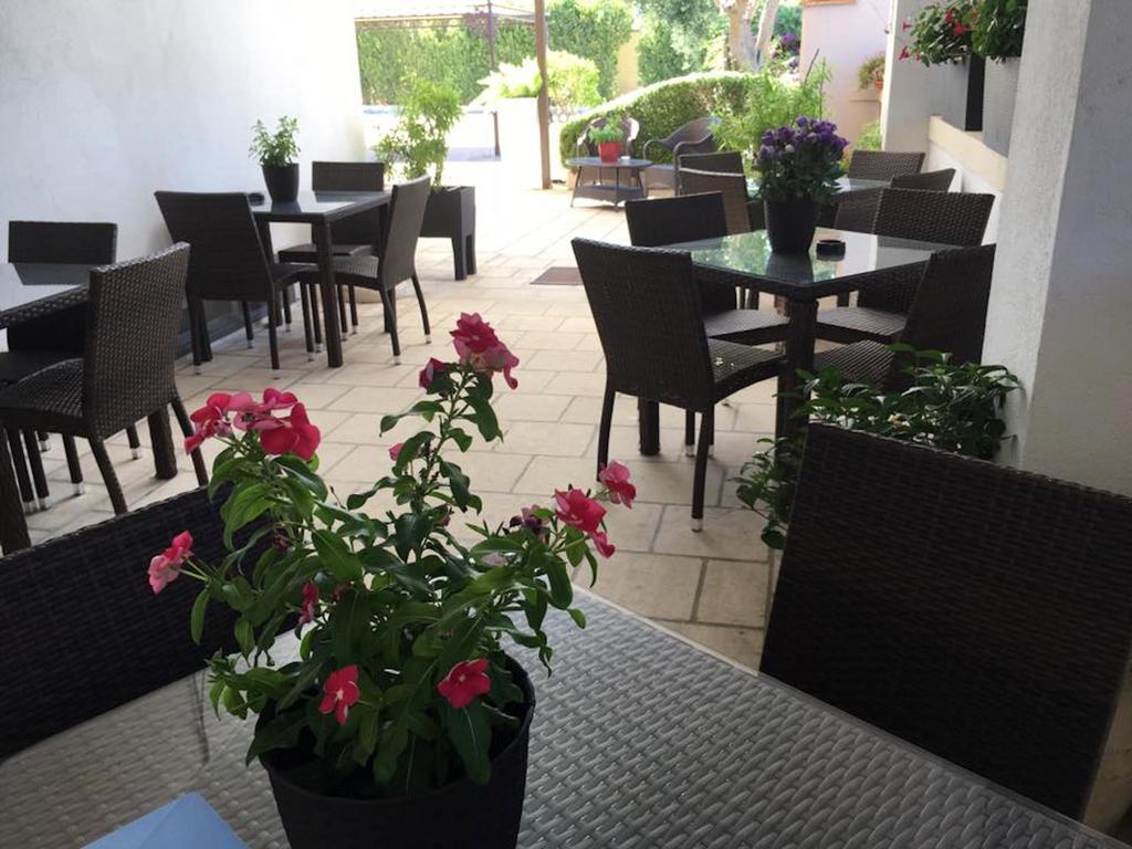Bed & Breakfast Giardini Di Marzo Lecce Zewnętrze zdjęcie