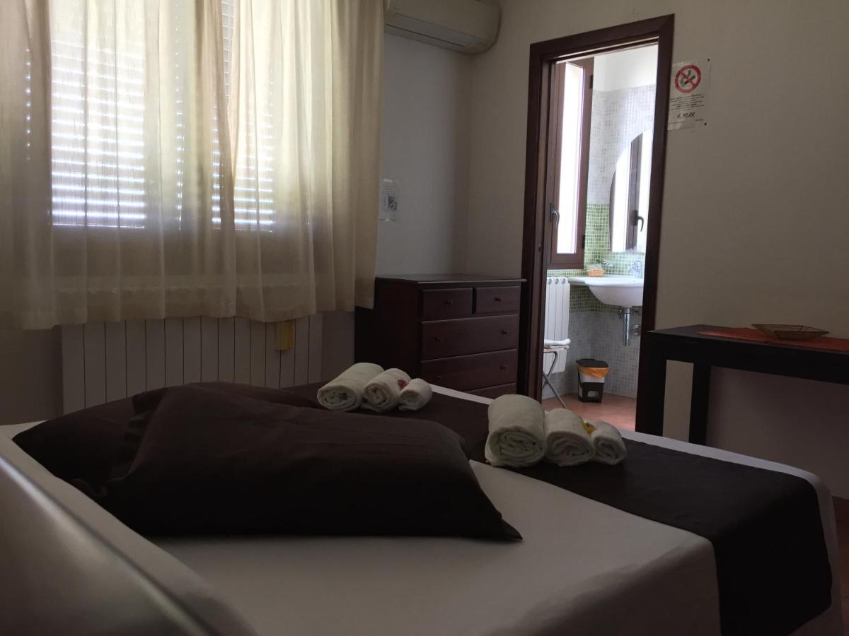 Bed & Breakfast Giardini Di Marzo Lecce Zewnętrze zdjęcie