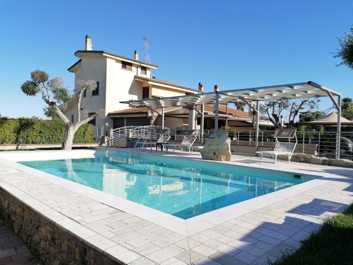 Bed & Breakfast Giardini Di Marzo Lecce Zewnętrze zdjęcie